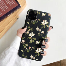 Load image into Gallery viewer, Kowkaka Cute Cartoon Daisy Phone Case For iPhone 11 Pro X XR XS Max 6 6s 7 8 Plus SE 2020 Soft Flower Love Heart Fundas Cover