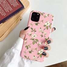 Load image into Gallery viewer, Kowkaka Cute Cartoon Daisy Phone Case For iPhone 11 Pro X XR XS Max 6 6s 7 8 Plus SE 2020 Soft Flower Love Heart Fundas Cover