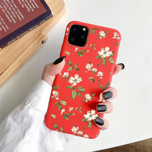 Load image into Gallery viewer, Kowkaka Cute Cartoon Daisy Phone Case For iPhone 11 Pro X XR XS Max 6 6s 7 8 Plus SE 2020 Soft Flower Love Heart Fundas Cover