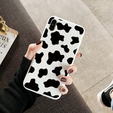 Load image into Gallery viewer, For Huawei Honor 9A 9S 10i 9X Mate 20 10 P40 P30 P20 Lite Pro P Smart 2020 Y6 Y7 Y9 2019 Black White Cow Print Silicone Case Bag