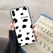 Load image into Gallery viewer, For Huawei Honor 9A 9S 10i 9X Mate 20 10 P40 P30 P20 Lite Pro P Smart 2020 Y6 Y7 Y9 2019 Black White Cow Print Silicone Case Bag